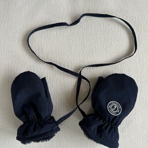 Jacadi watterproof mittens with string